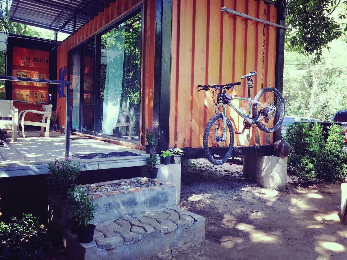 Hotel Hug Rimtharn Ban Khao Klom Exterior foto