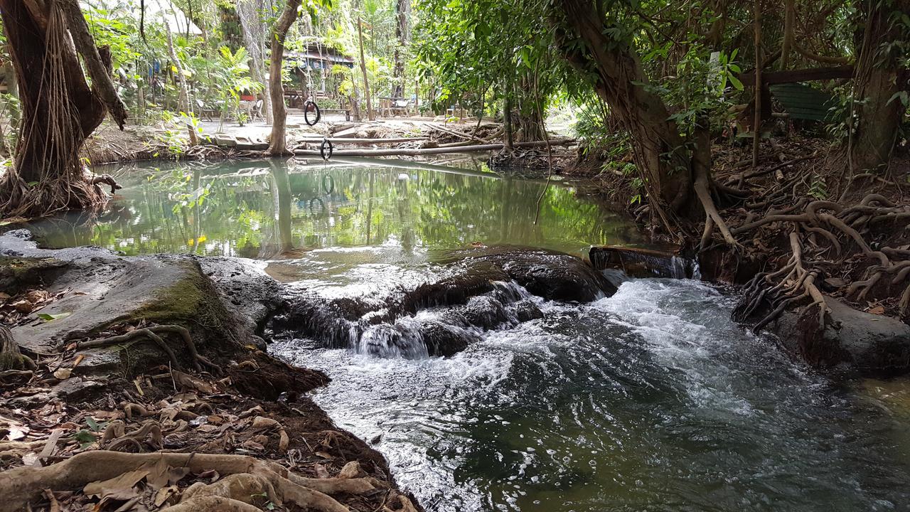 Hotel Hug Rimtharn Ban Khao Klom Exterior foto