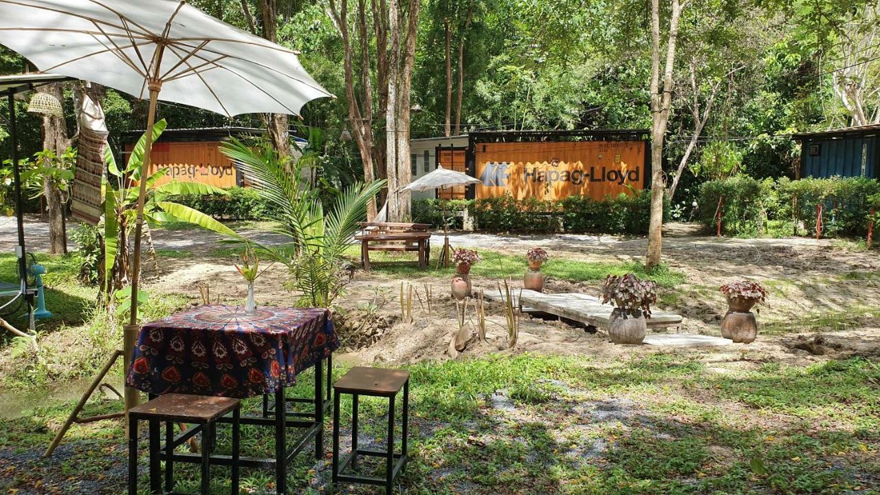 Hotel Hug Rimtharn Ban Khao Klom Exterior foto